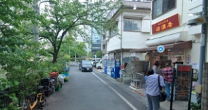 川沿い